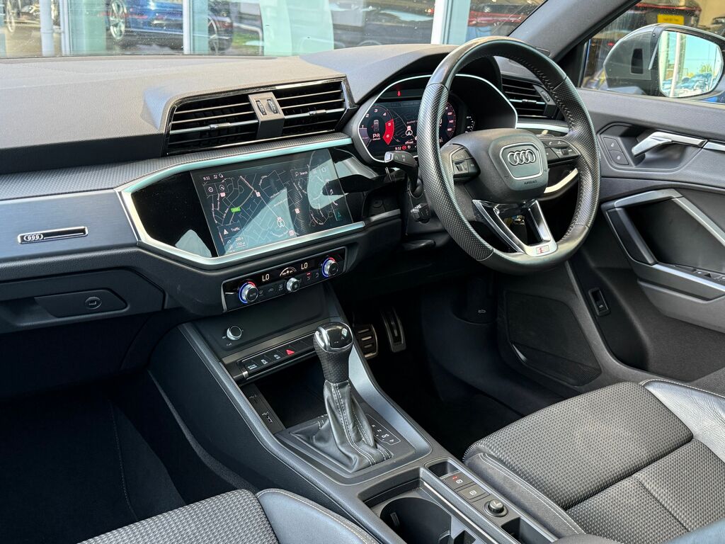Audi Q3 Q3 S Line 40 Tfsi Quattro S-a Black #49