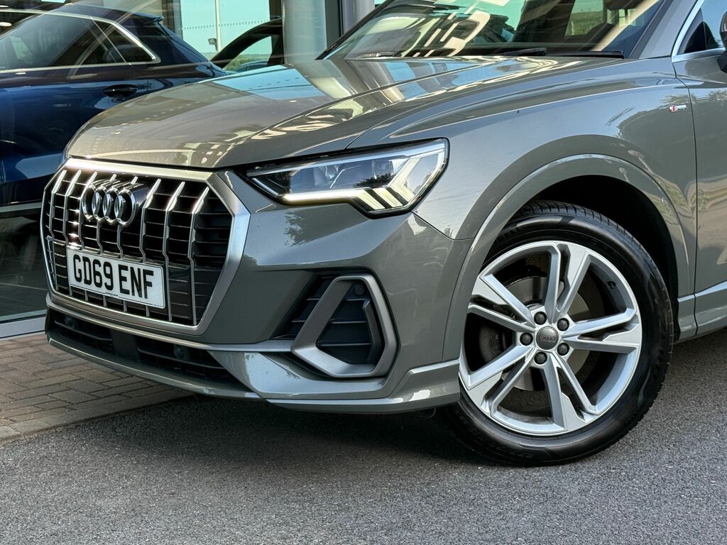 Audi Q3 Q3 S Line 40 Tfsi Quattro S-a Black #56
