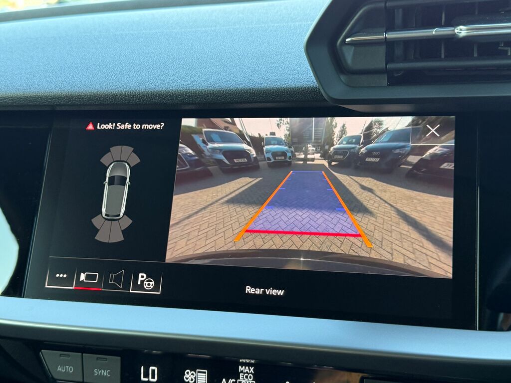 Audi A3 Sport Black #4