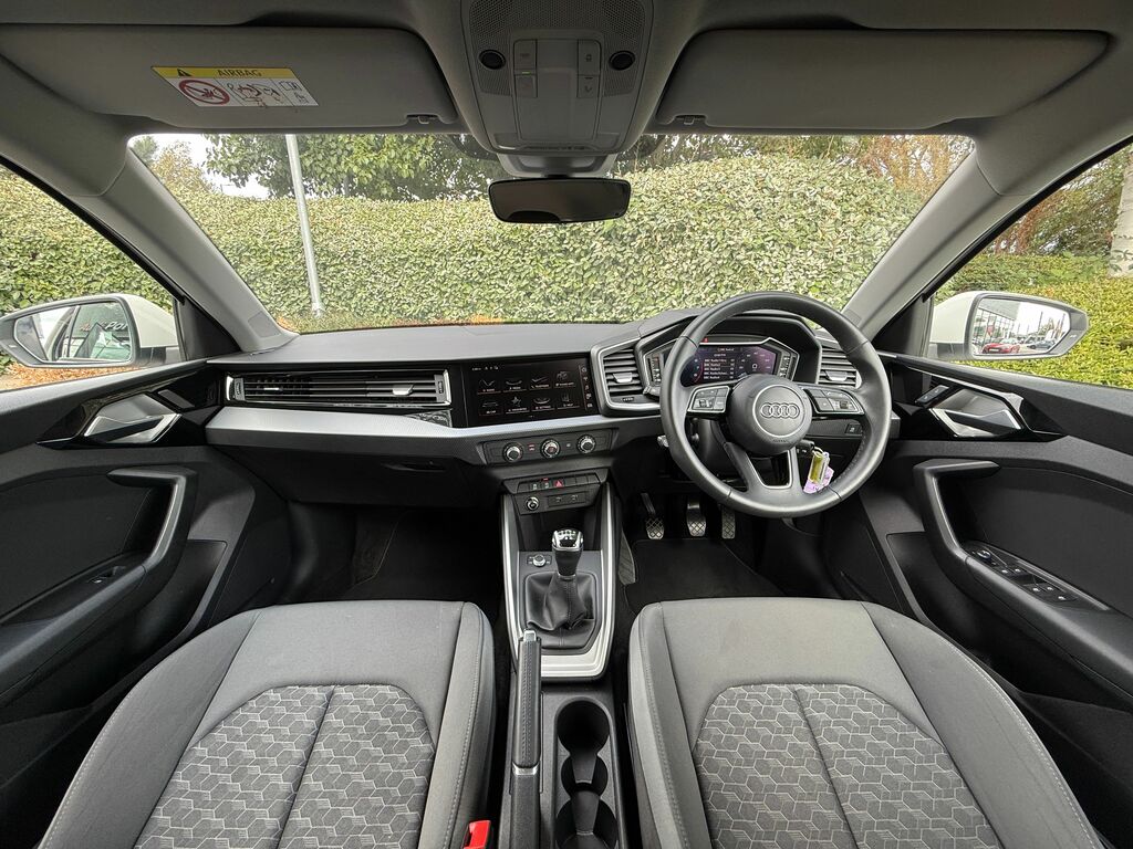 Audi A1 Sport Black #5