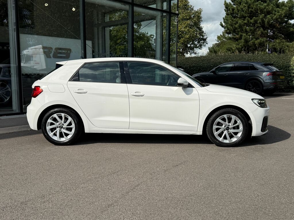 Audi A1 Sport Black #2