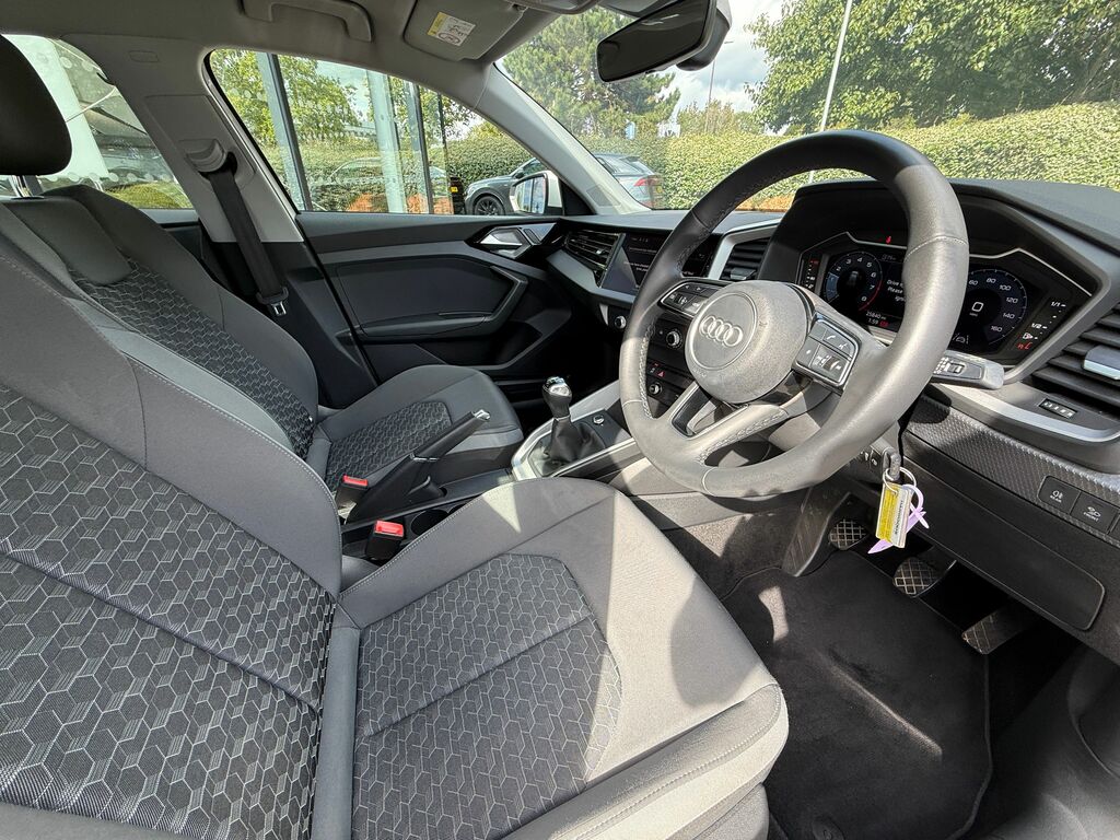 Audi A1 Sport 30 Tfsi 116 Ps 6-Speed Grey #17