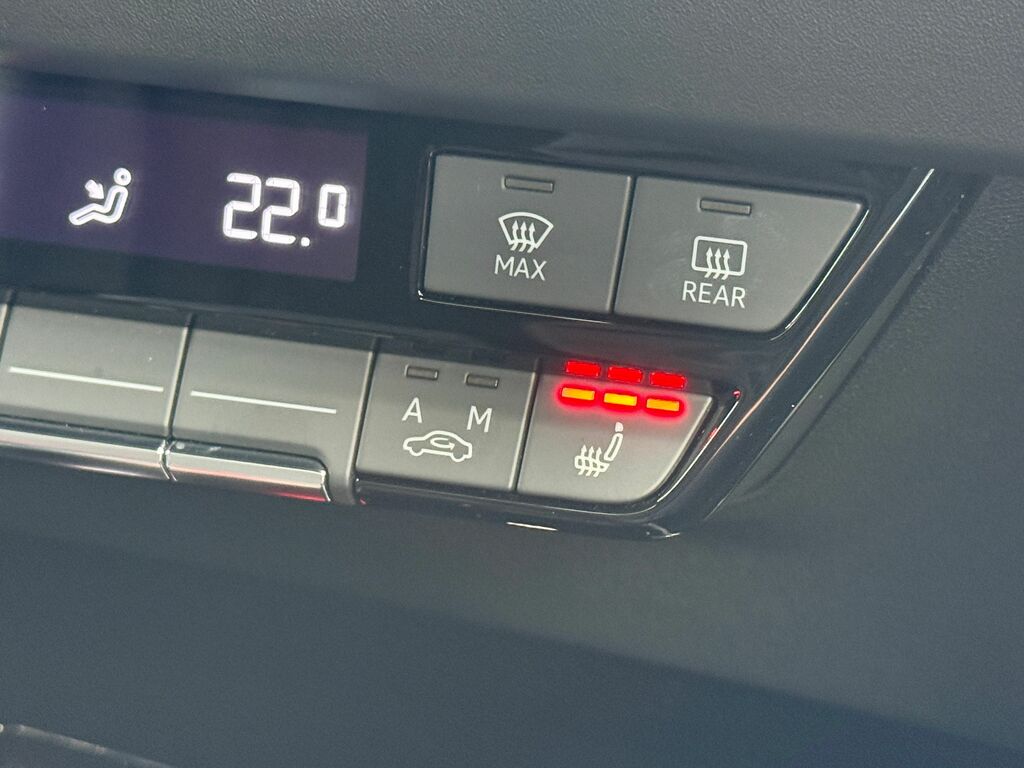 Audi Q4 E Tron 210Kw 45 82Kwh Sport Leather White #37