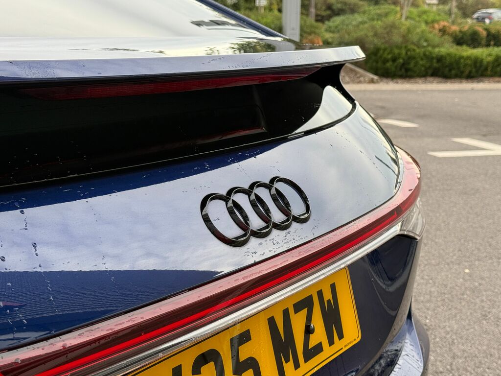 Audi Q4 E Tron 210Kw 45 82Kwh Sport Leather White #36