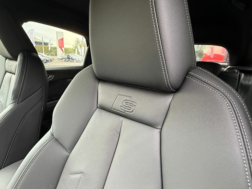 Audi Q4 E Tron 210Kw 45 82Kwh Sport Leather White #30