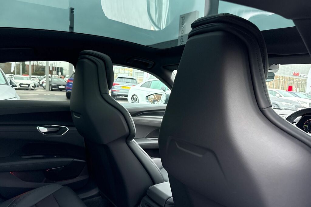 Audi E Tron GT 390Kw Quattro 93Kwh Black #35