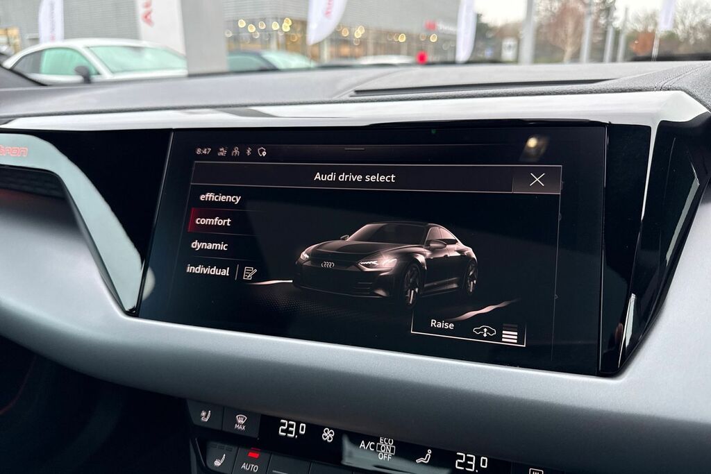 Audi E Tron GT 390Kw Quattro 93Kwh Black #41