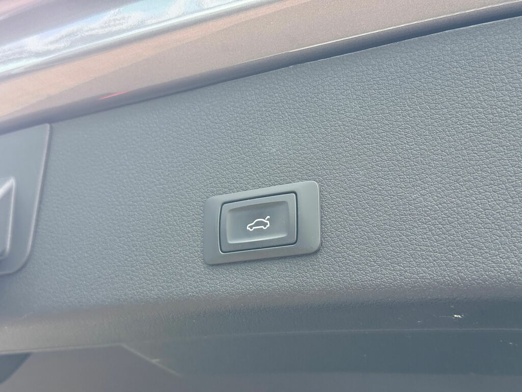 Audi E-tron 300Kw 55 Quattro 95Kwh S Line Cs Silver #39