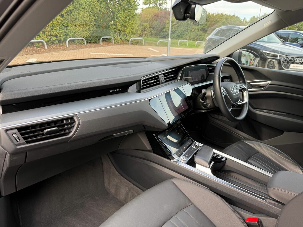 Audi E-tron 300Kw 55 Quattro 95Kwh S Line Cs Silver #46