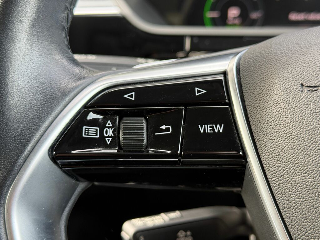 Audi E-tron 300Kw 55 Quattro 95Kwh S Line Cs Silver #13