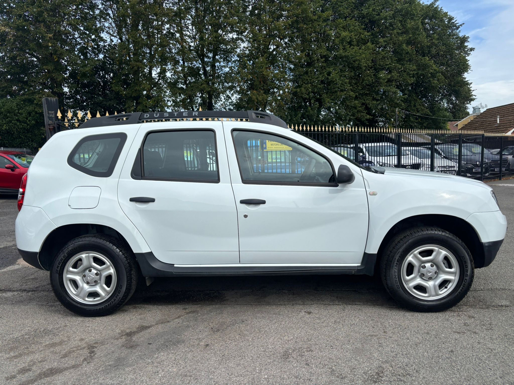 Dacia Duster 1.6 Sce Air Suv Euro 6 Ss 11 White #4