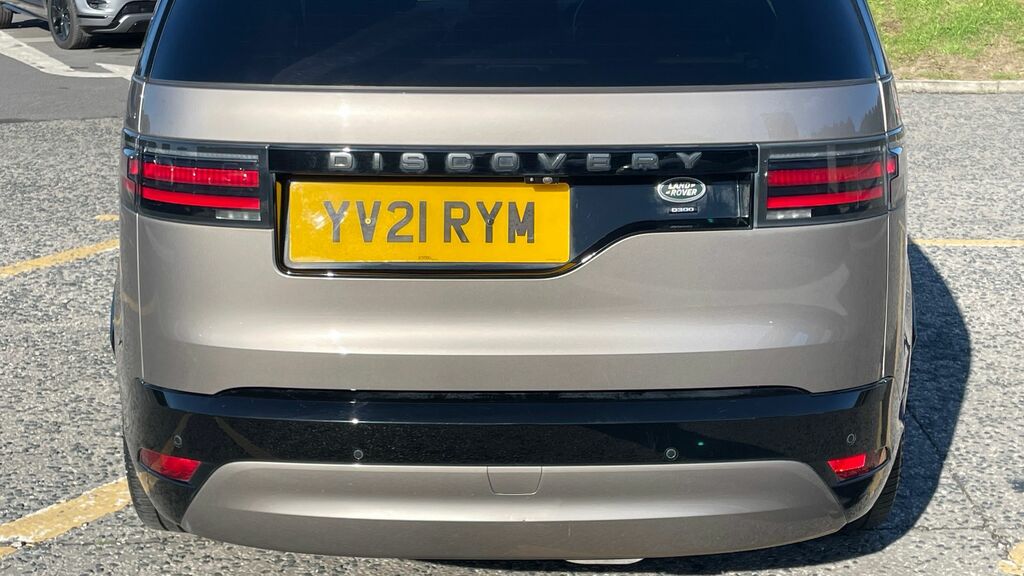 Land Rover Discovery 3L Hse Black #32