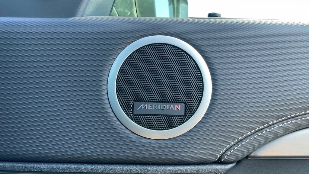Land Rover Discovery 3L Hse Black #24