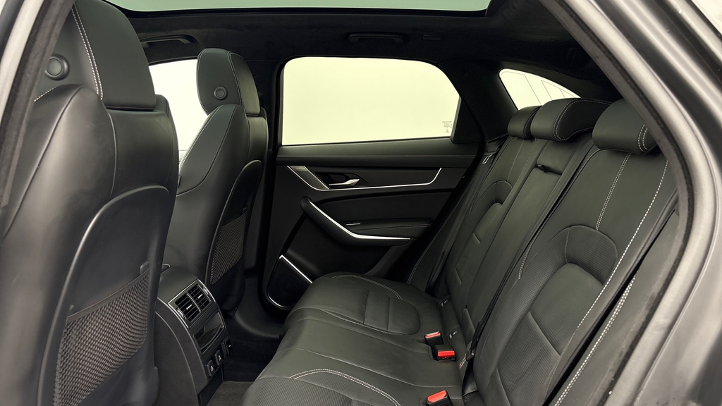 Jaguar F-Pace D200 R-dynamic Hse Black 90Th Anniversary Edition Grey #4