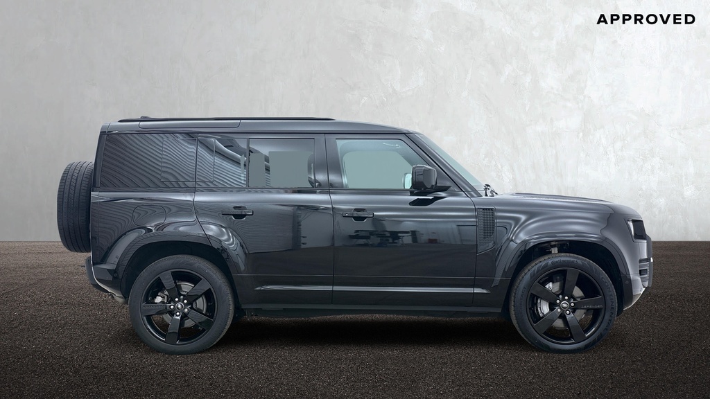 Land Rover Defender 110 P300e X-dynamic Hse Santorini Black Black #5