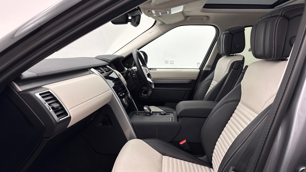 Land Rover Discovery D350 Dynamic Hse Eiger Grey Grey #3