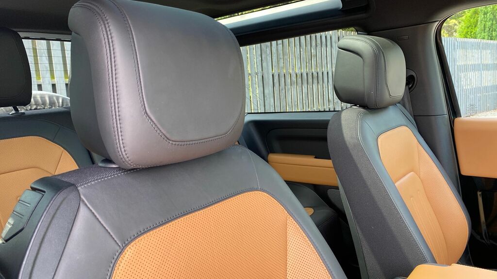 Land Rover Defender 90 3.0 D250 X-dynamic Hse Grey #30