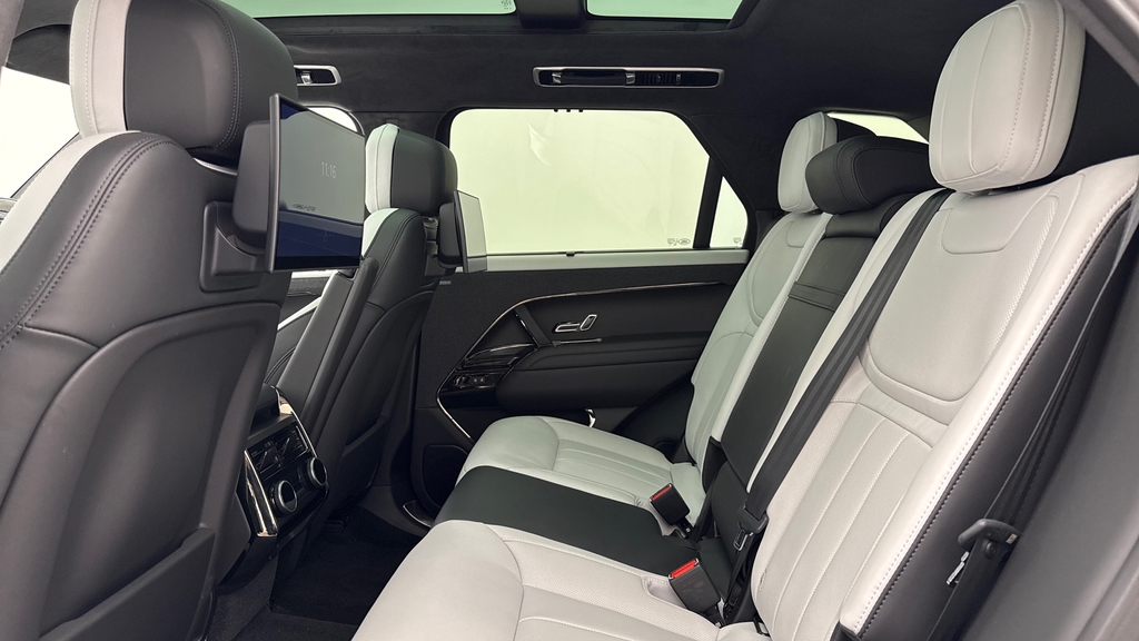Land Rover Range Rover Sport D350 Santorini Black Black #4