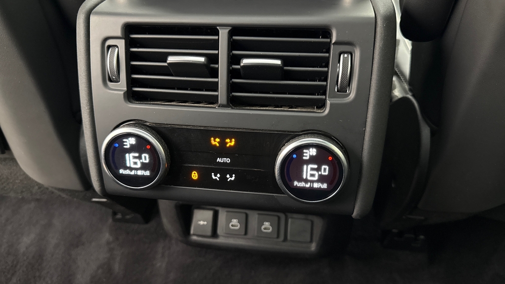 Land Rover Discovery D350 Dynamic Hse Santorini Black Black #18