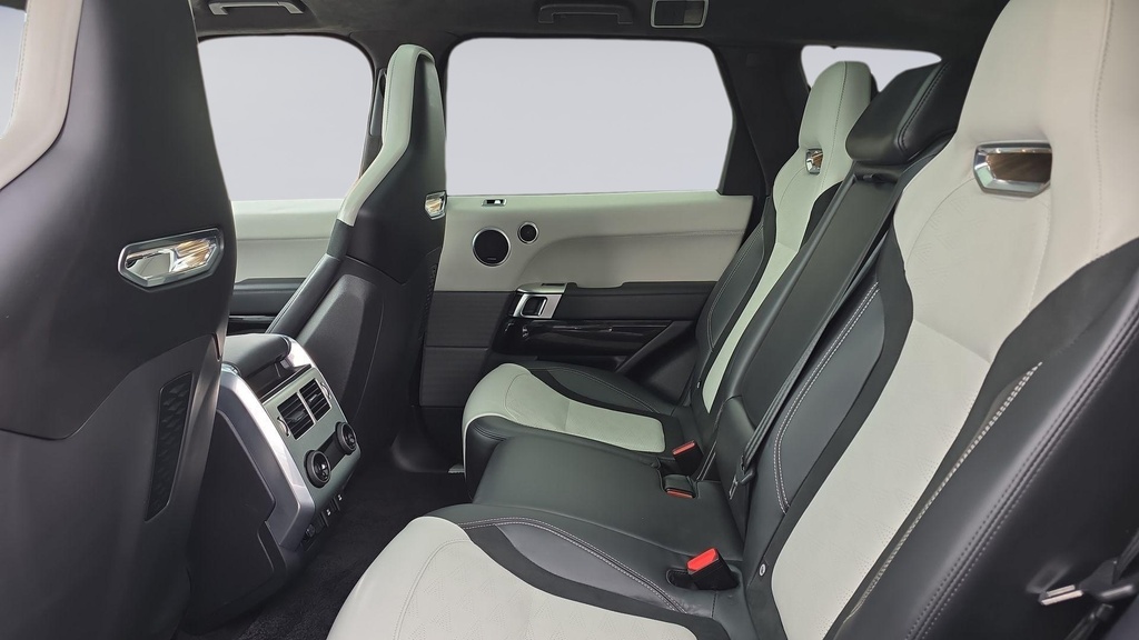 Land Rover Range Rover Sport P575 Svr Santorini Black Black #4