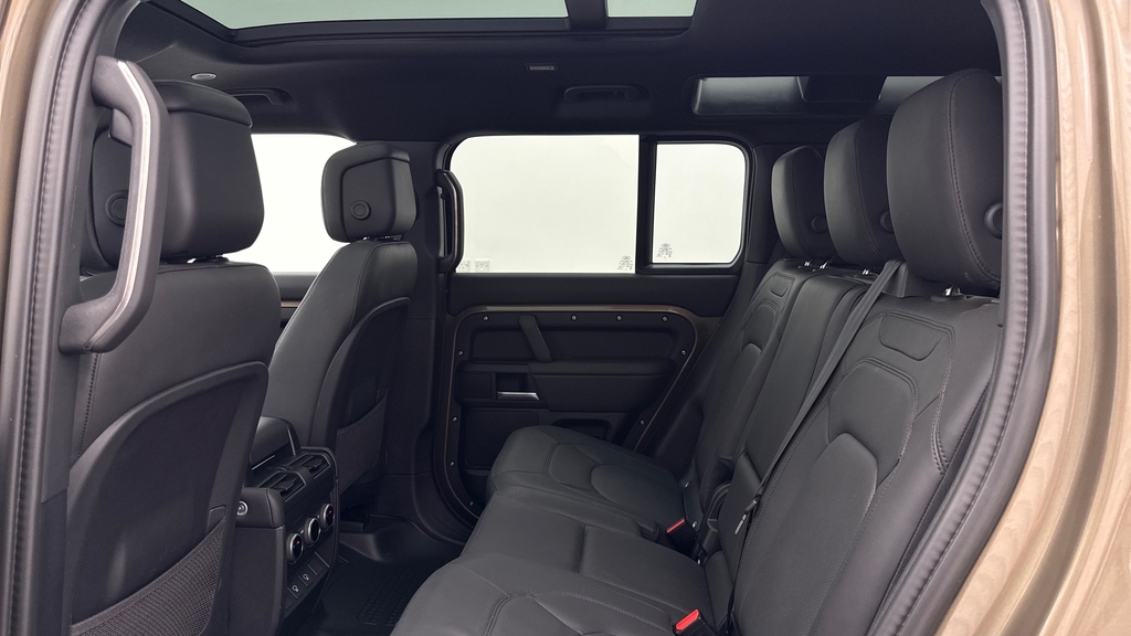 Land Rover Defender 110 D350 X-dynamic Hse Gondwana Stone #4