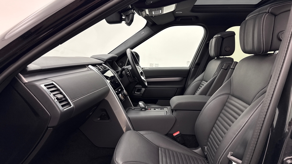 Land Rover Discovery D350 Dynamic Hse Santorini Black Black #3