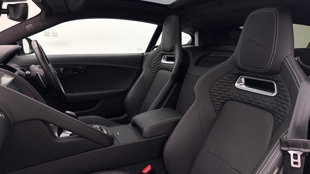 Jaguar F-Type P575 R 75 Eiger Grey Grey #4