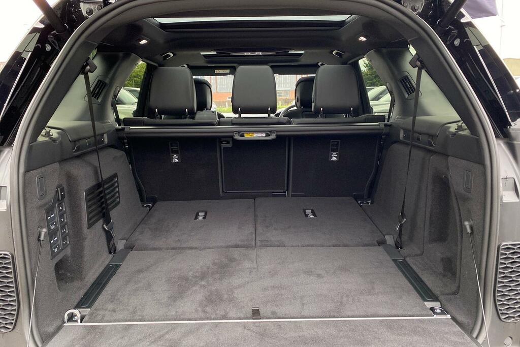 Land Rover Discovery Metropolitan Edition Black #42