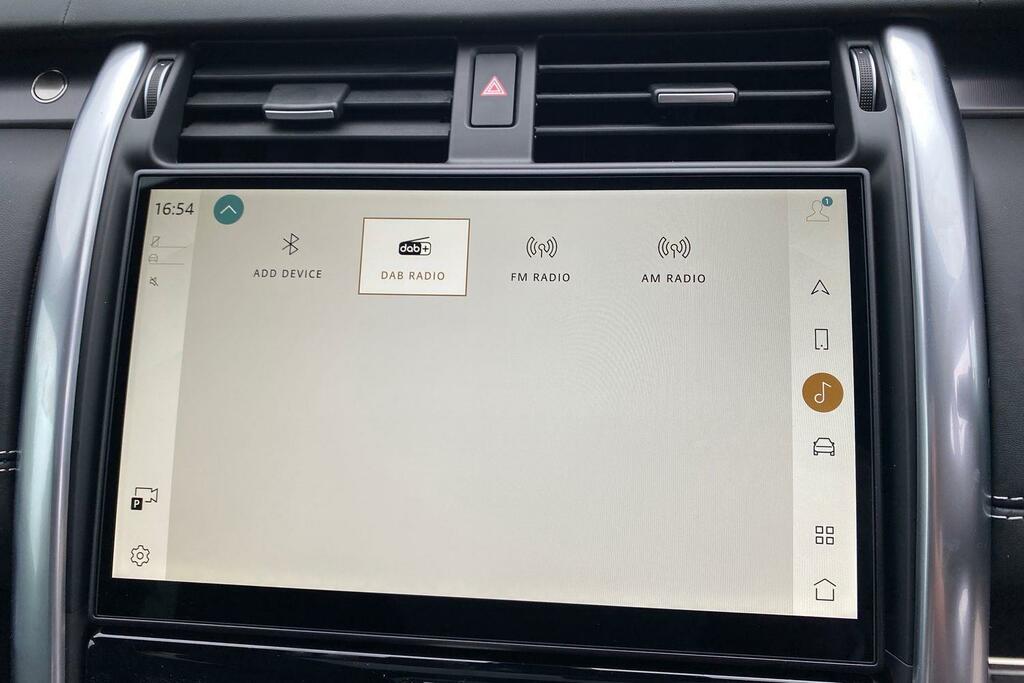 Land Rover Discovery Metropolitan Edition Black #35