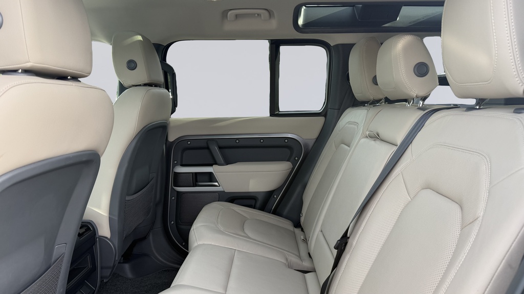 Land Rover Defender 110 D250 Se Eiger Grey Grey #4