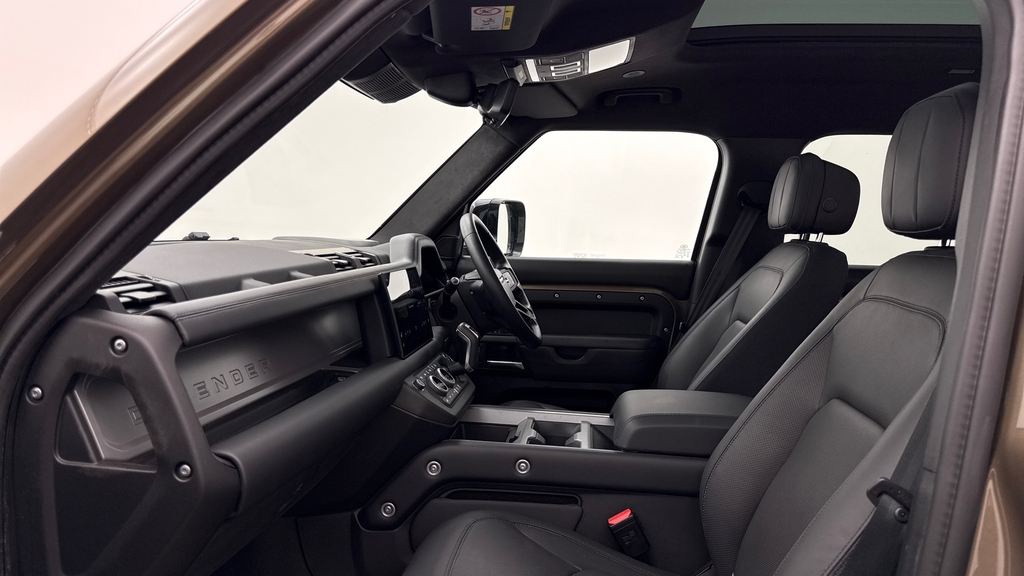 Land Rover Defender 110 D350 X Gondwana Stone #3
