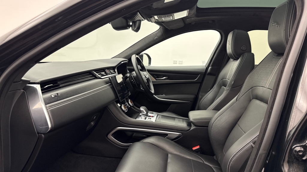 Jaguar F-Pace D200 R-dynamic Hse Black 90Th Anniversary Edition Black #3