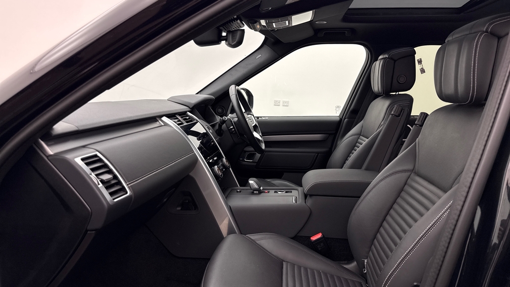 Land Rover Discovery D350 Dynamic Hse Santorini Black Black #3