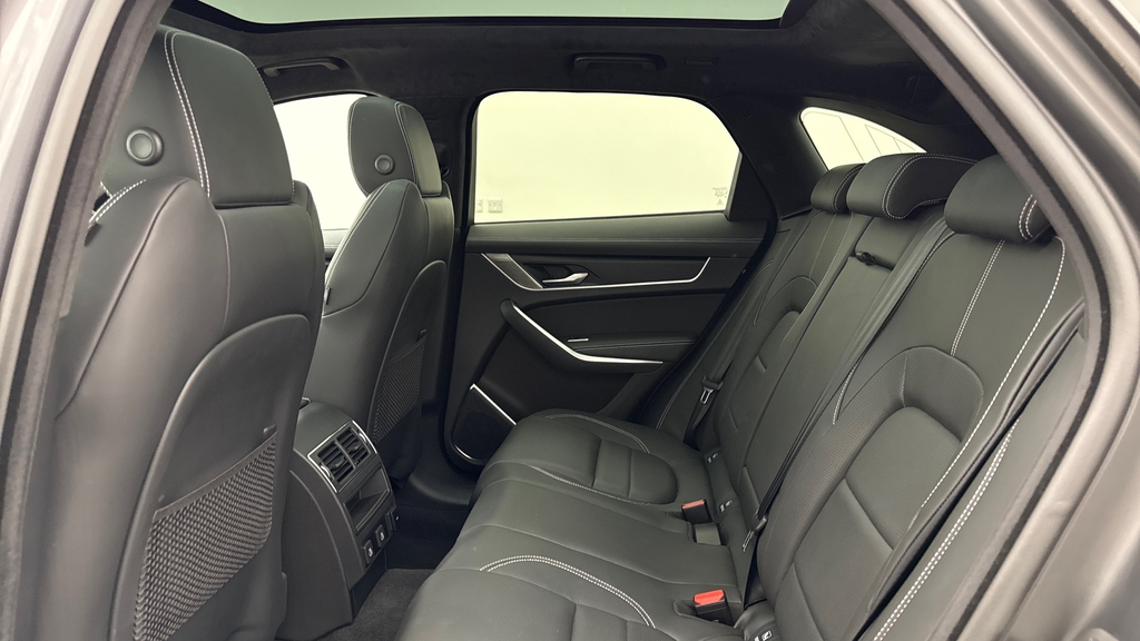 Jaguar F-Pace D200 R-dynamic Hse Black 90Th Anniversary Edition Grey #4