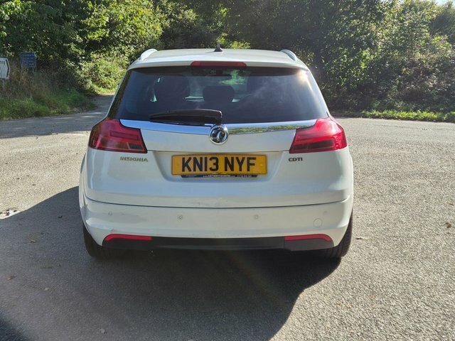 Vauxhall Insignia 2.0 Sri Nav Cdti 157 Bhp 6Sp Hatch Silver #8