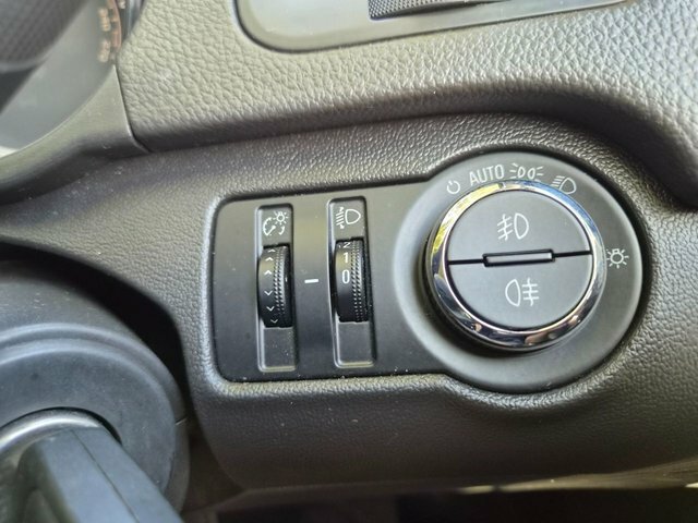 Vauxhall Insignia 2.0 Sri Nav Cdti 157 Bhp 6Sp Hatch Silver #45