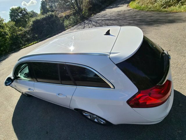 Vauxhall Insignia 2.0 Sri Nav Cdti 157 Bhp 6Sp Hatch Silver #59