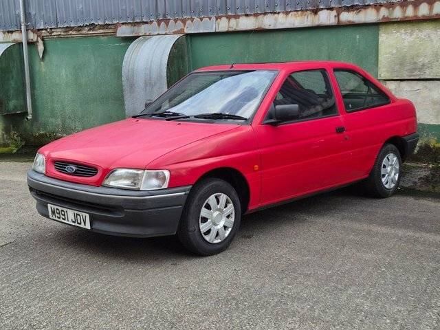Ford Escort 1994 0.0L Red #2