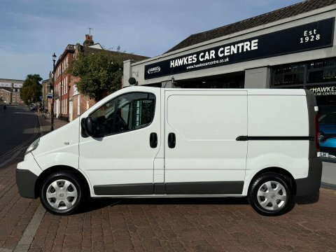 Renault Trafic 2.0 Trafic Sl27 White #2