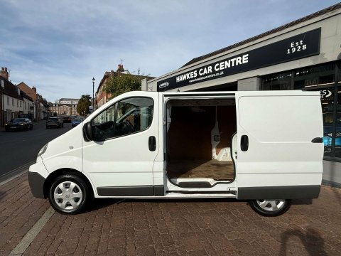 Renault Trafic 2.0 Trafic Sl27 White #3