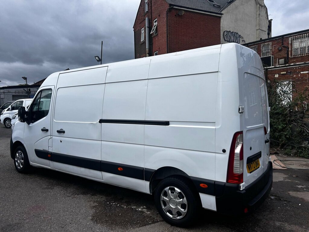Renault Master 2.3 Dci 35 Business Fwd Lwb Medium Roof Euro 6 White #5
