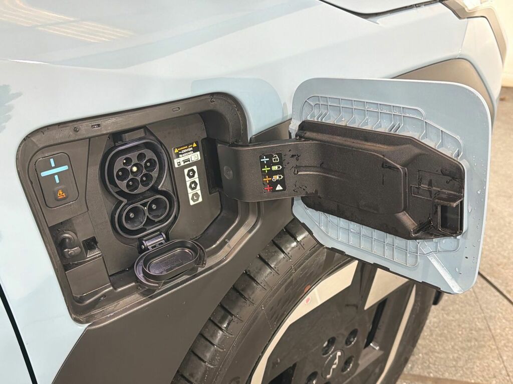 Kia EV3 81.4Kwh Gt-line Suv 201 Bhp Green #21