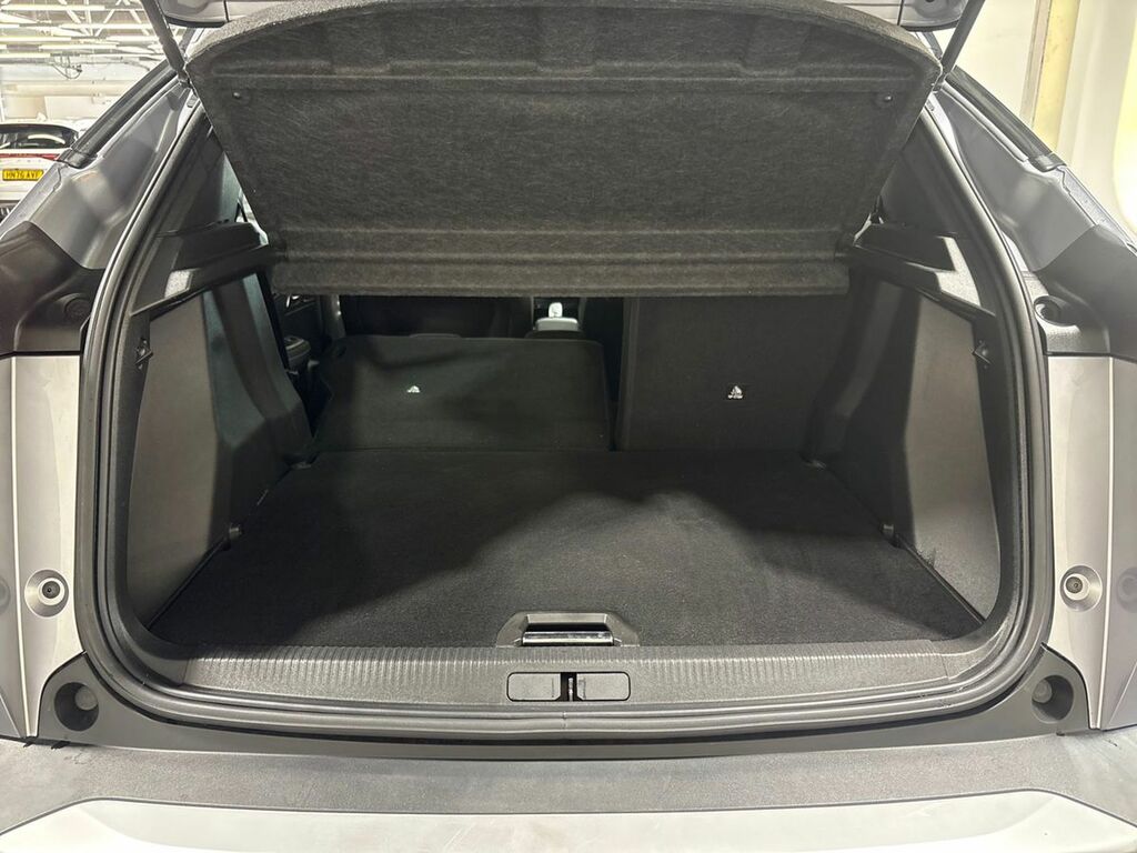 Peugeot e-2008 100Kw Gt 50Kwh Black #19