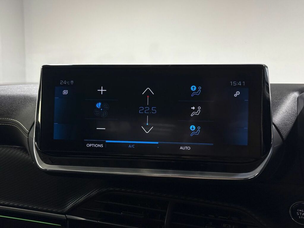 Peugeot e-2008 100Kw Gt 50Kwh Black #38