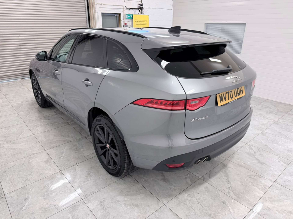 Jaguar F-Pace Chequered Flag Awd D 4Wd  #6