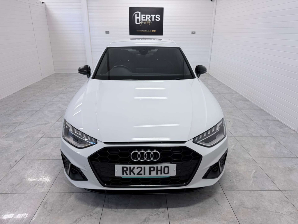 Audi A4 Black Edition 35 Tfsi Mhev  #3