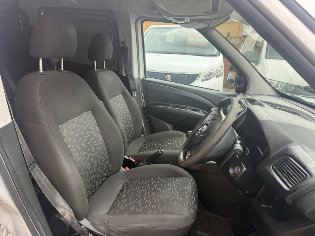 Vauxhall Combo 1.6 Cdti 2300 16V Fwd L2 H1 S S White #20