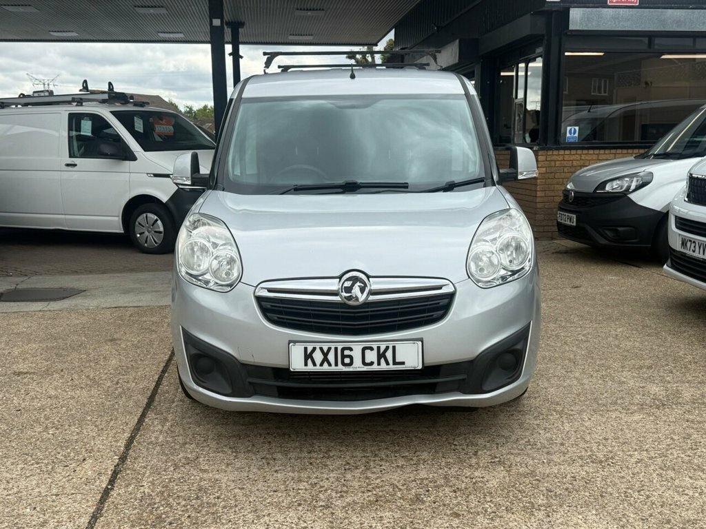 Vauxhall Combo 1.6 Cdti 2300 16V Fwd L2 H1 S S White #4