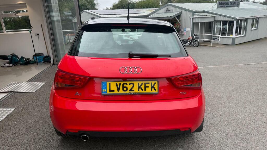 Audi A1 1.6 Tdi Sport Sportback Euro 5 Ss Red #4