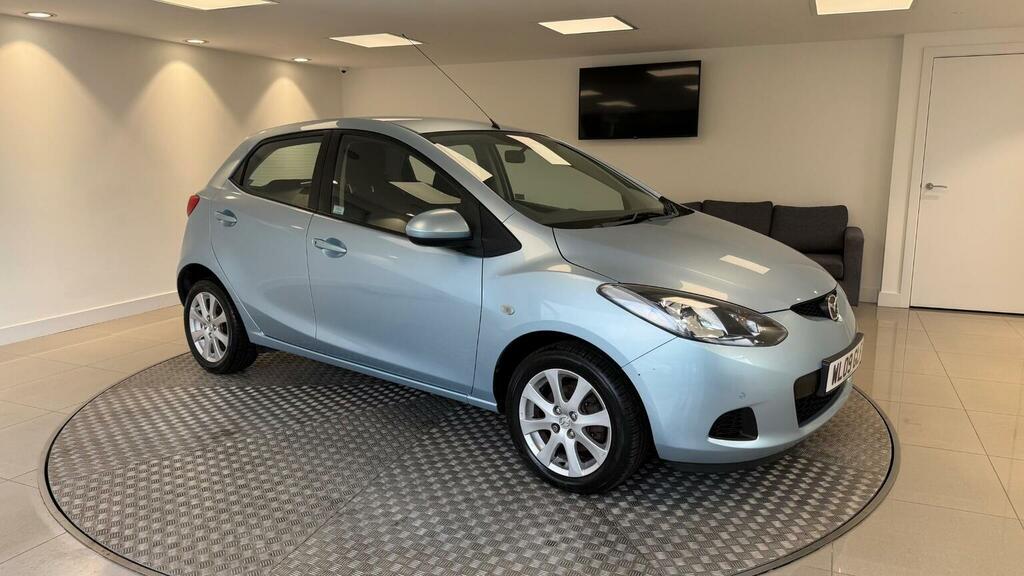 Mazda 2 09 Mazda Mazda2 1.5 Sport Euro 4 White #20